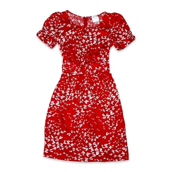 strapless open back dress Recreation of Marilyn Monroe's 1950s Red Cocktail Dress